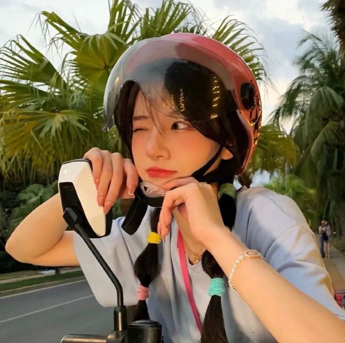 下司泰弘 - 弹幕视频网站在线观看 - 小程序观看